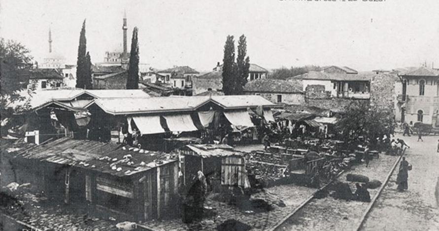 black and white photograh of 19th century Izmir