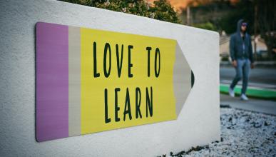 Image that says "Love to Learn"